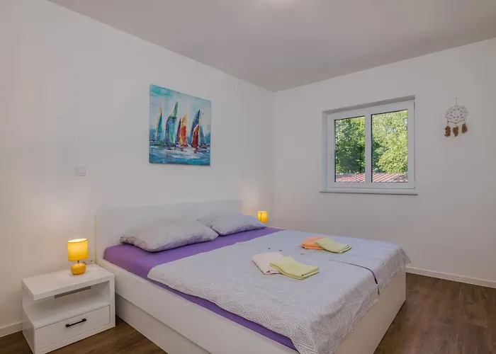 Martina 1 By Interhome 아파트