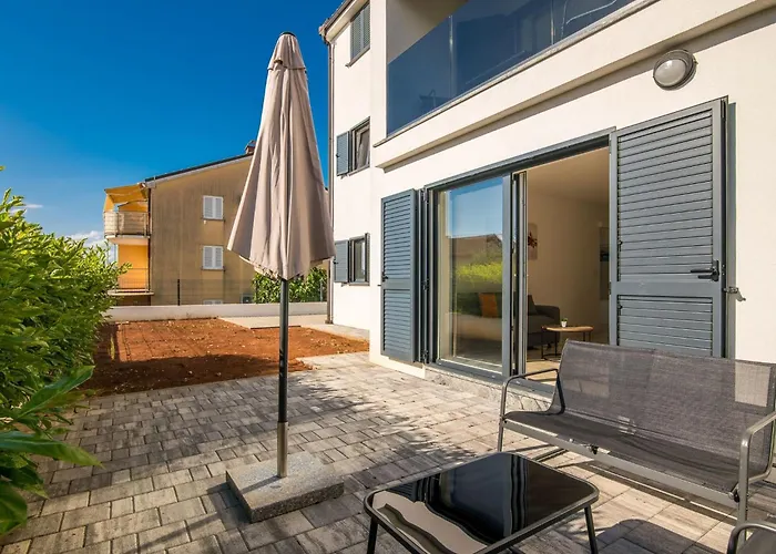 Martina 1 By Interhome Διαμέρισμα Malinska